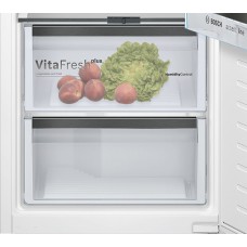 BOSCH Įmontuojamas šaldytuvas KIR81SDE0